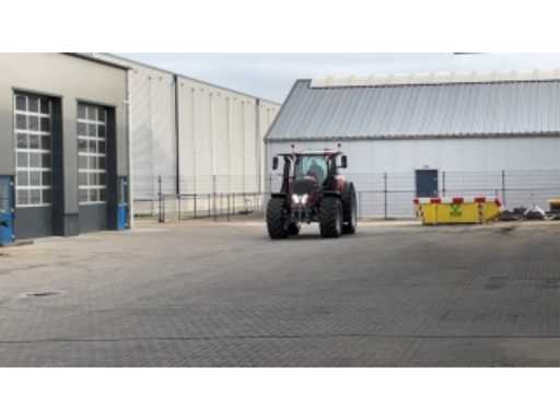 9110b019-dad1-495e-b293-0360b78bd021.mp4