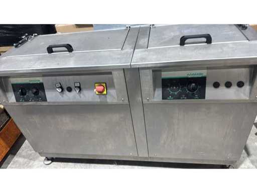 Industria chimica Gibac Chemical Anmsi Combiline 28WR Macchina di riempimento