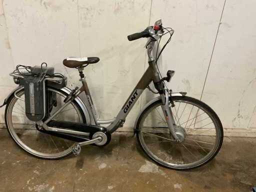 Giant Twist Electric Bike