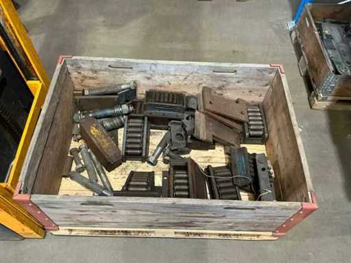 Armoured rollers for heavy machinery transport