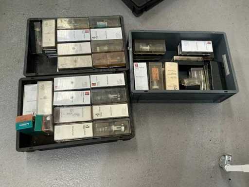 Verschillende - Holle kathodelampen (Qty 59)