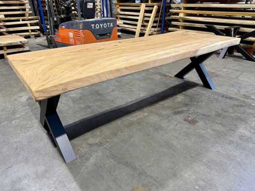 Masa trunchiului de copac Suar 260 cm.
