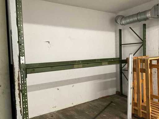 Pallet racking