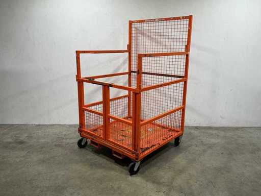 Safety cage