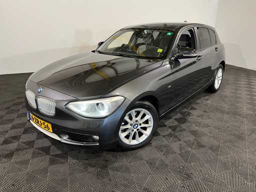 BMW 1-serie  116i Executive, 6-ZRJ-56