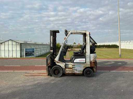 Nissan/Uni Carriers P1D1A18LQ wózek widłowy z 2013 roku