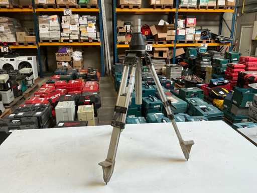 Trepied laser de construcție