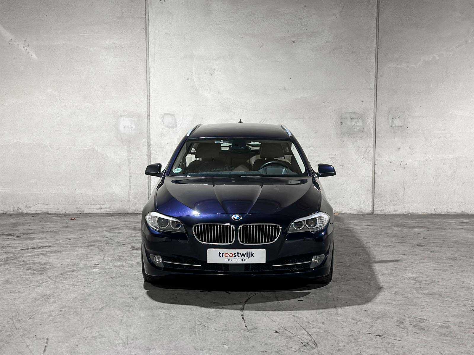 BMW 528xi Touring High Executive 245pk (Origineel-NL) 2012 5-serie, 89-TXH-2