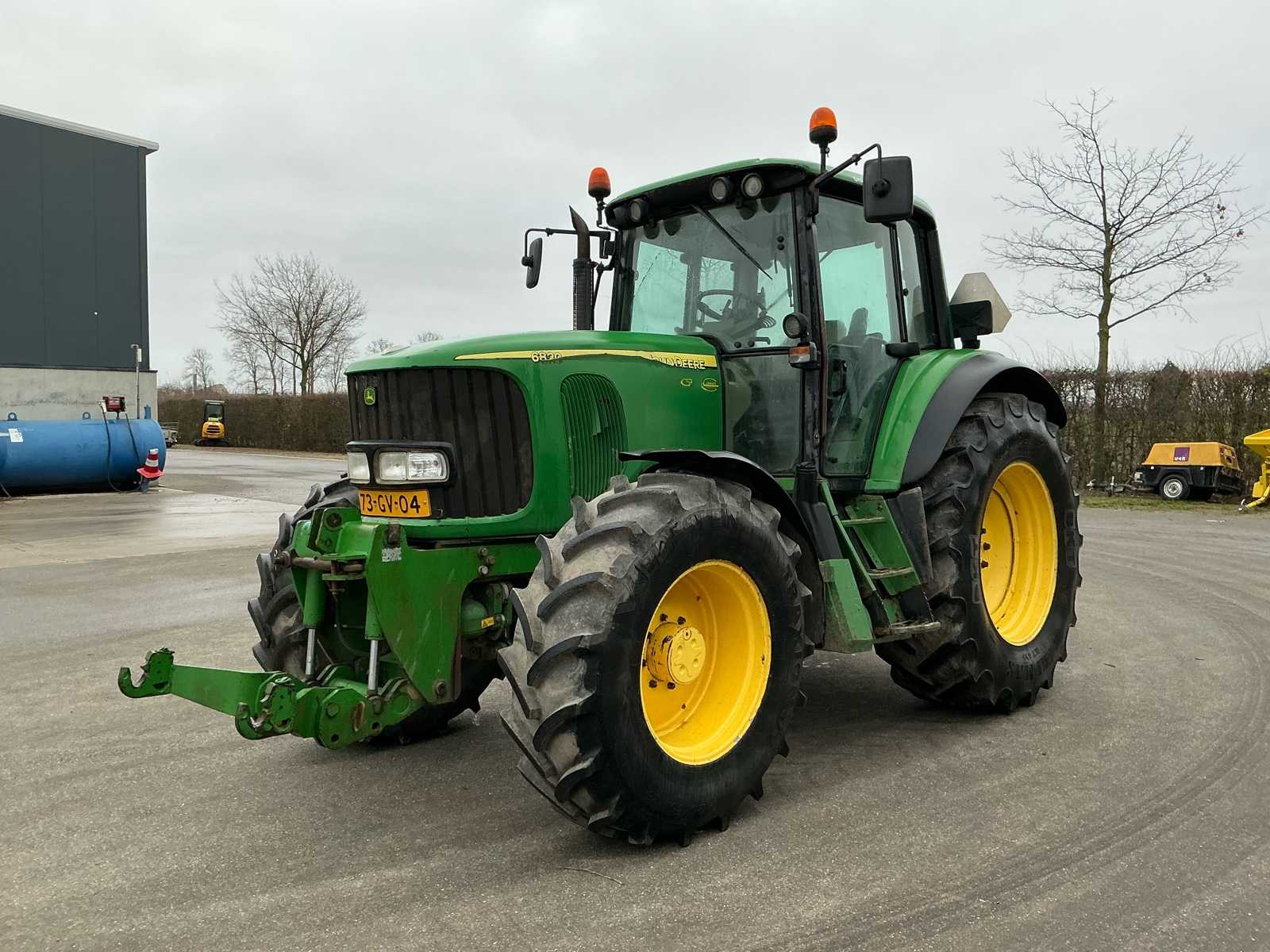 2002 John Deere 6820 4WD Tractor