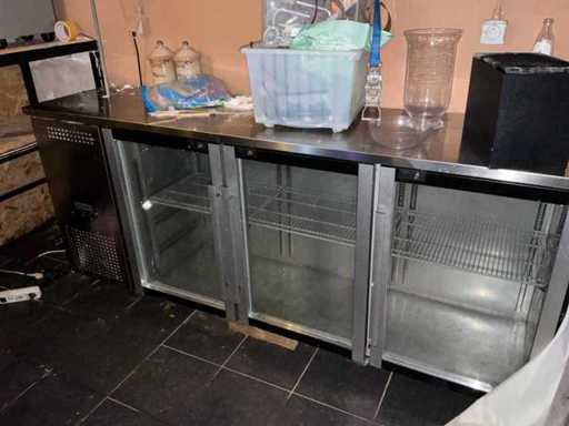 Frigorifique- frigo comptoir + frigo coca cola