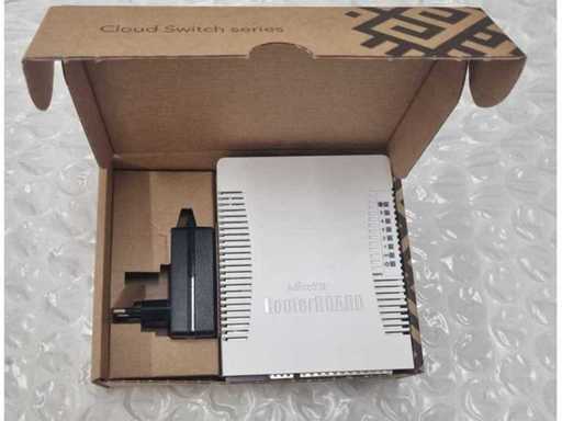 MikroTik CRS106-1C-5S schakelaar