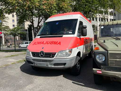 2005 Mercedes-Benz Sprinter 316 RTW