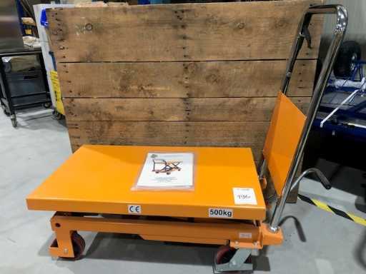 Promag 02-005 Piattaforma elevatrice