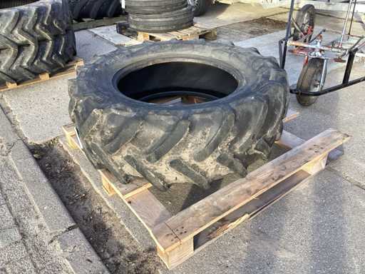 Continental AC70 t Reifen