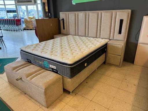 Boxspring King 160x200 avec LED et USB