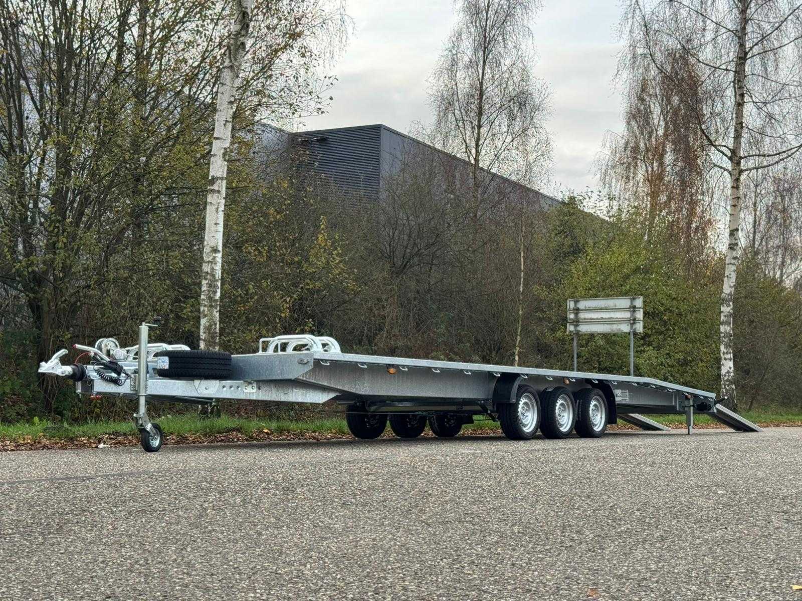 Niewiadow – Car transporter – 8 meters – – Trailer – 2026