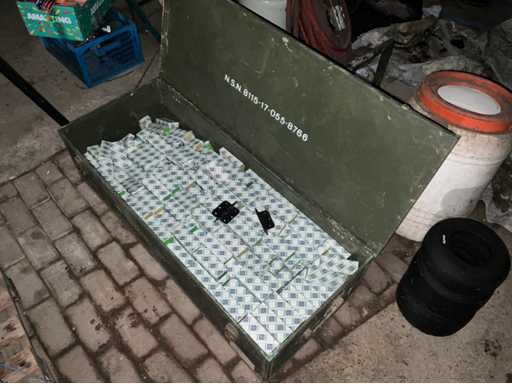 Charnières de porte de lots