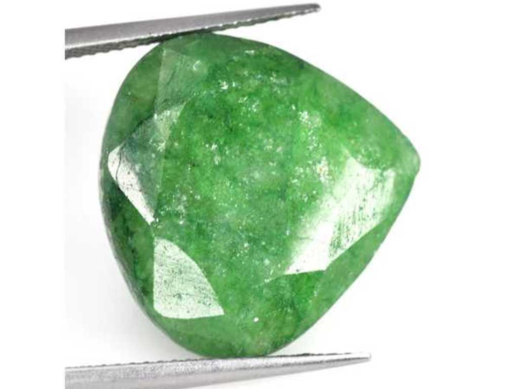 Natural Beryl (Green - Emerald type) 21.28 Carat