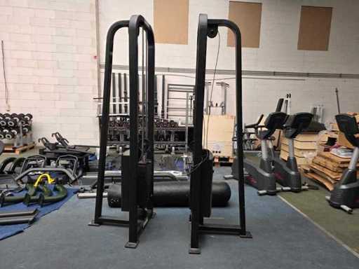 CROISEMENT DE CÂBLE LIFE FITNESS