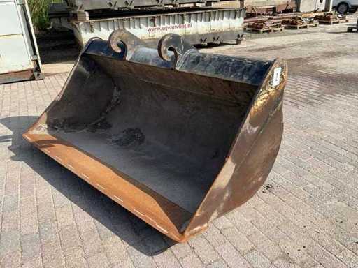 CAT Excavator Bucket "CW30" (C)