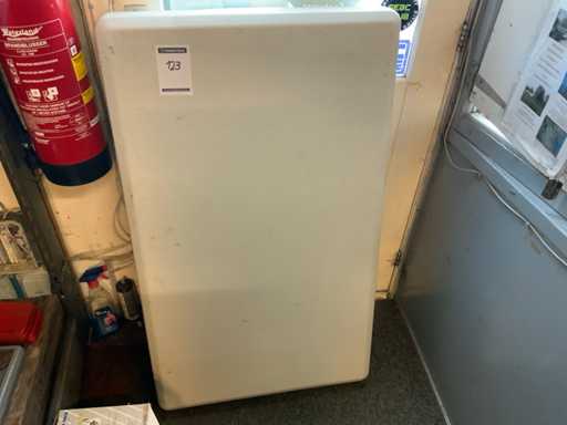 Kampeertafel met uitklapbare stoelen