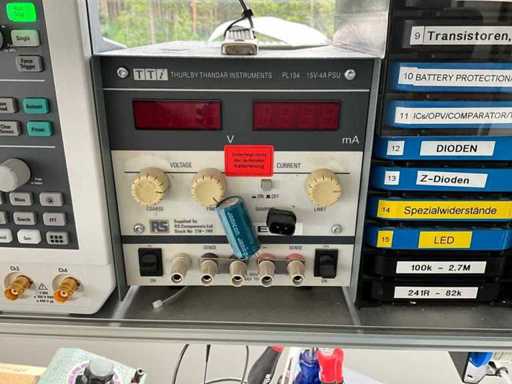 THURLBY THANDAR INSTRUMENTS (TTI) - PL 154 - Präzisions-Labornetzgerät