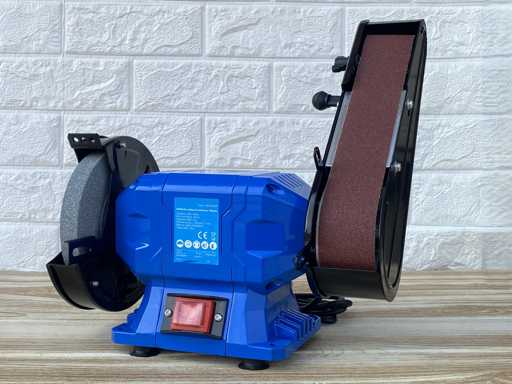 Schleifmaschine und Schleifmaschine