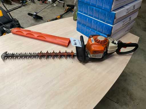 2019 Stihl HS82R/RC Heckenscherer