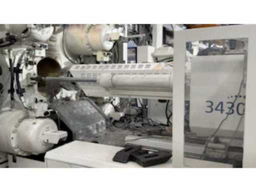 c7c2f2f0-da77-4875-a555-b8041779c527.mp4