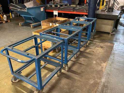 Platform trolleys (4x)