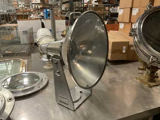 Sanshin FDL-24 Projecteur marin vintage