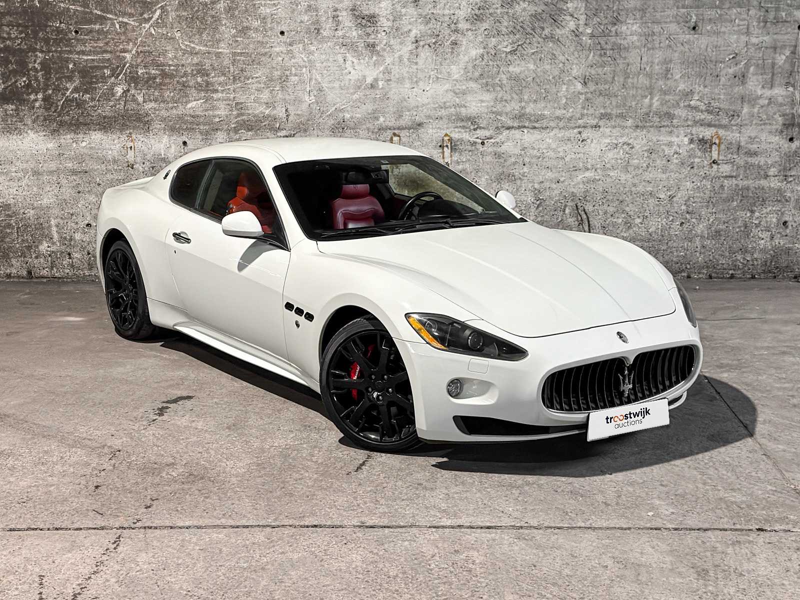 Maserati Granturismo S 4.7 V8 440pk MC Shift 440pk 2009