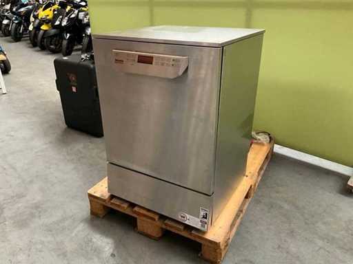 Miele GG05 Dentist dishwasher / disinfector