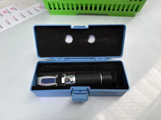 Portable Refractometer