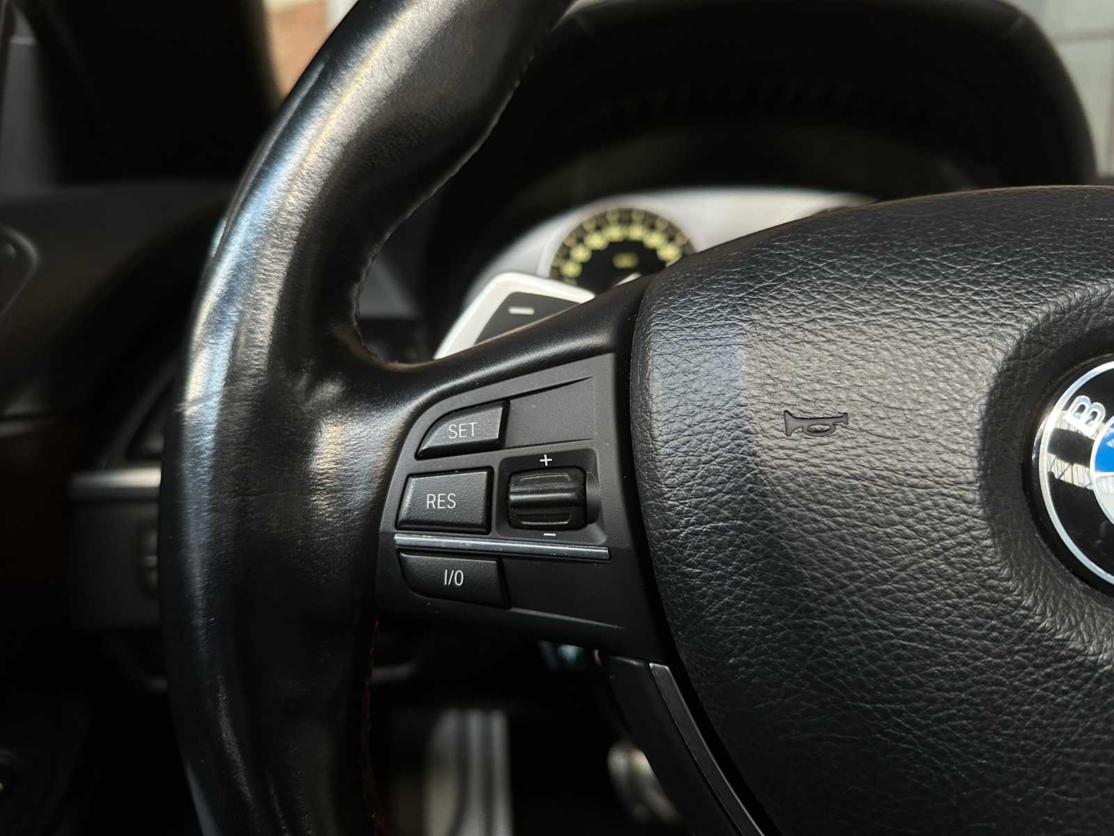 BMW Cabrio 650i High Executive 6-serie 402PK 2012, 89-TLB-9