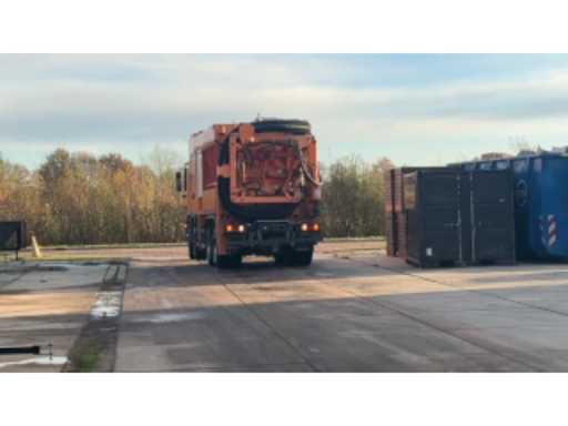 93cc1726-b1cc-426d-9a60-b46516af4102.mp4