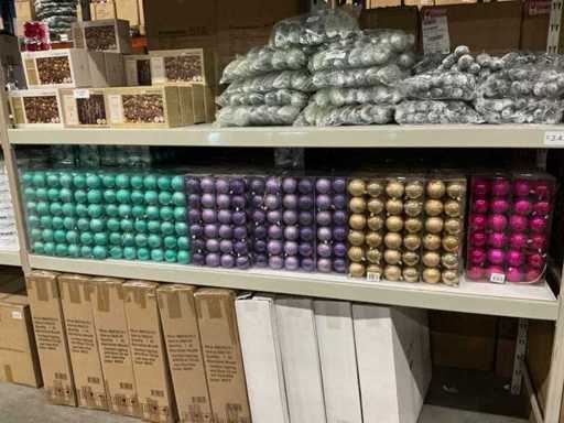 Série de diverses boules de Noël artificielles 6 cm 24/set (83 sets)