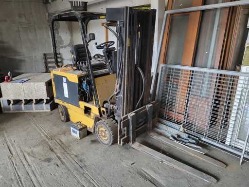 CATERPILLAR - M50 DSA - Gabelstapler