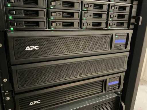APC Smart-UPS X 3000 UPS