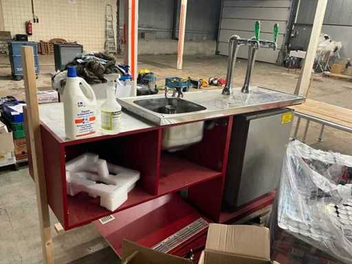 Piwo z kranu Heineken