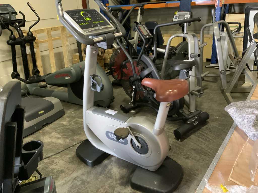 technogym excite classic 700 uprightbike Home Trainer