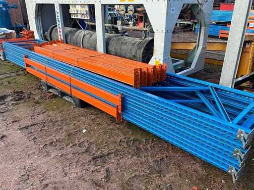 Portapacchi per deposito