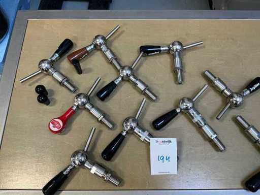 Wandgehäuse (10x) einschließlich Edelstahl-Wandmontagekupplung