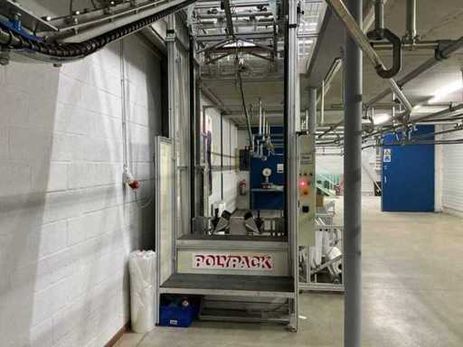 Macchina automatica per imballare abbigliamento Polypack