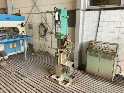 Șlefuitor cu bandă Muyen BS400 2007