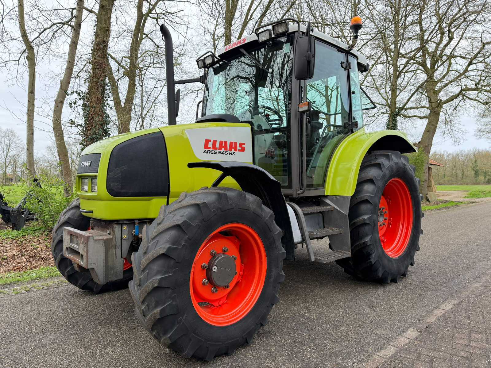 2000 Renault Claas Ares 546 RX All-wheel drive farm tractor