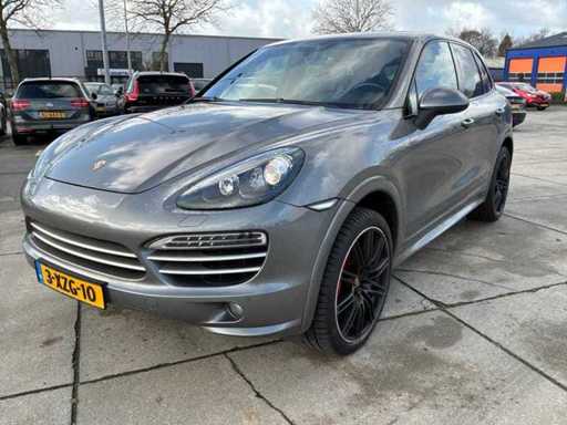 Porsche - 2014 - Cayenne - 3.0 D Platin Ed. - Pkw