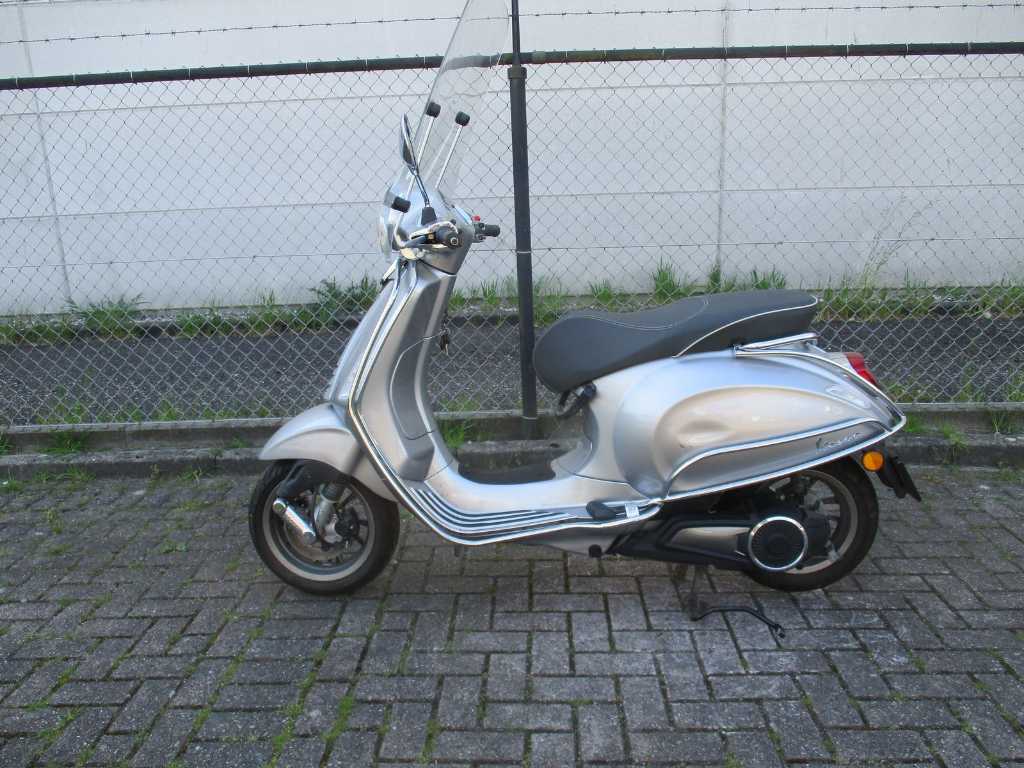 Vespa - Elektrisch Bromscooter - Elletrica - E-scooter