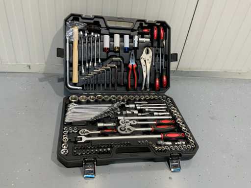 Echipament Ultra Force - Trusă de scule cu 144 de piese