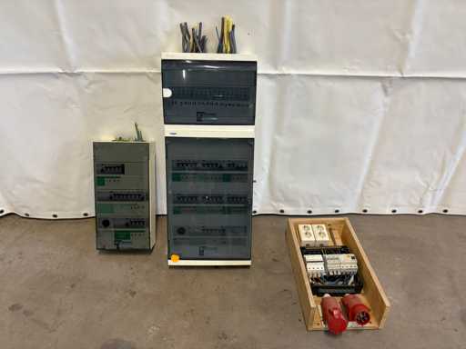 Stromzählerschrank (3x)